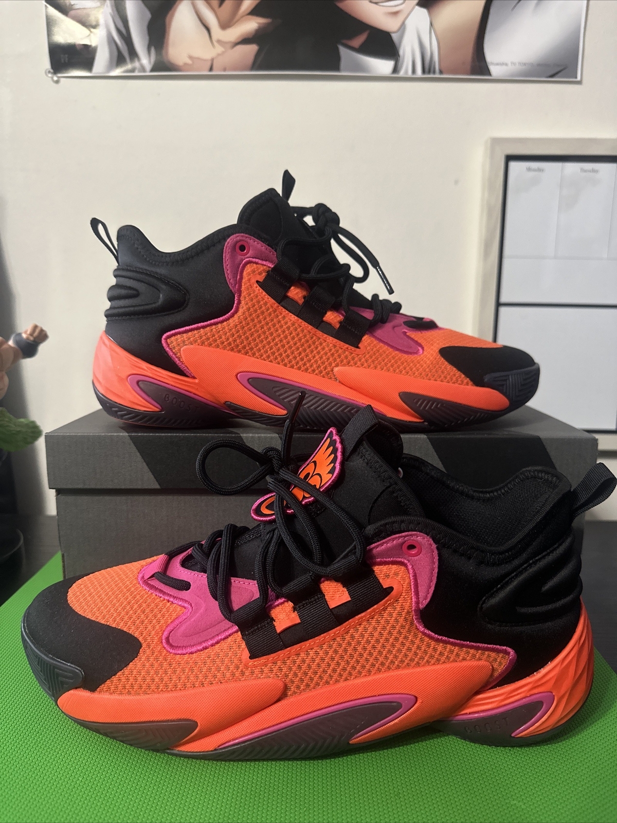 Adidas Men’s BYW Select Low Black Impact Orange Basketball Shoes Size 10