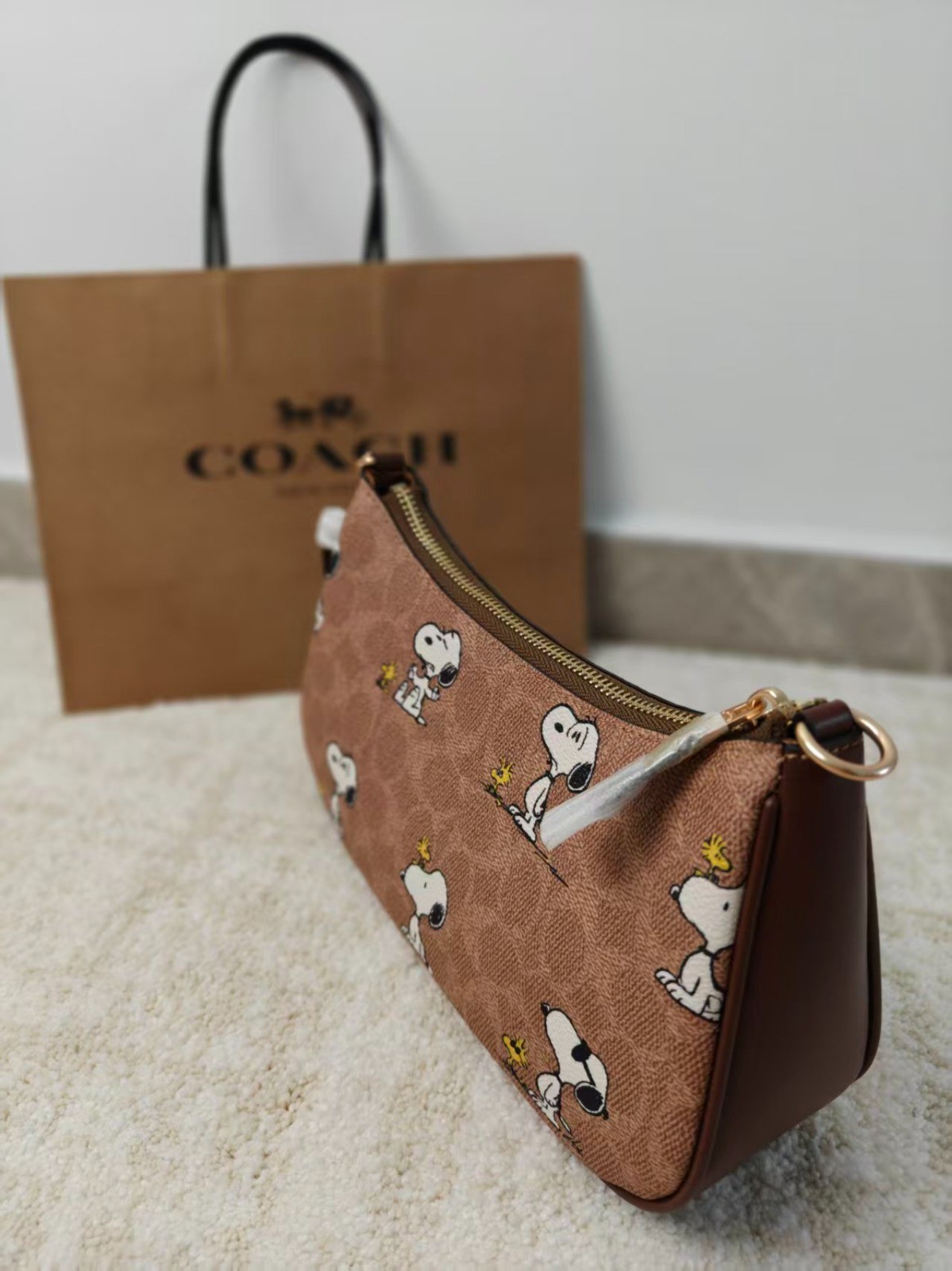 COACH x PEANUTS Teri Shoulder Bag Tan Brown Snoopy Print Signature Canvas CBJ88