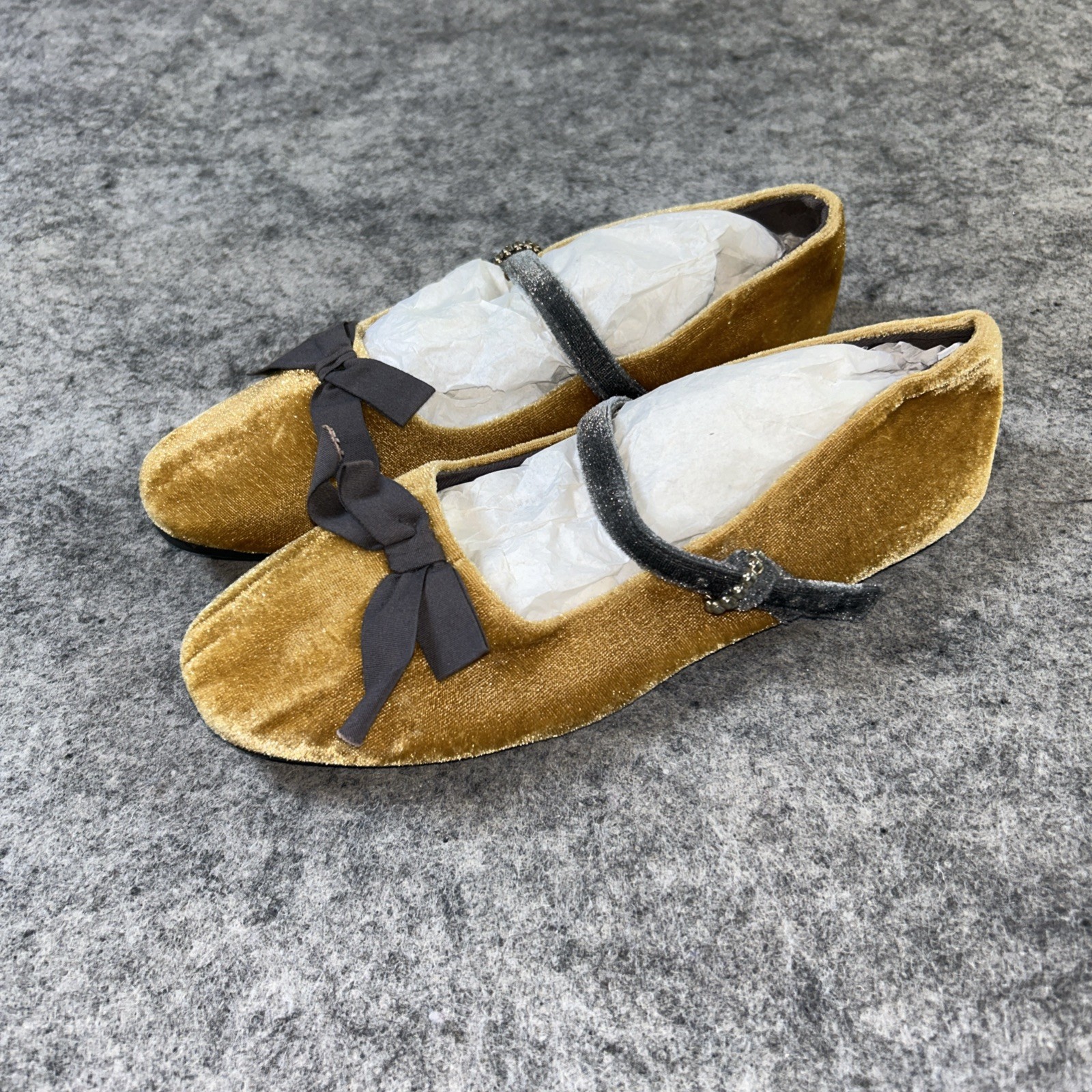 Zara Girl Tan & Gray Velvet Ballet Flat Size EU36 US 4
