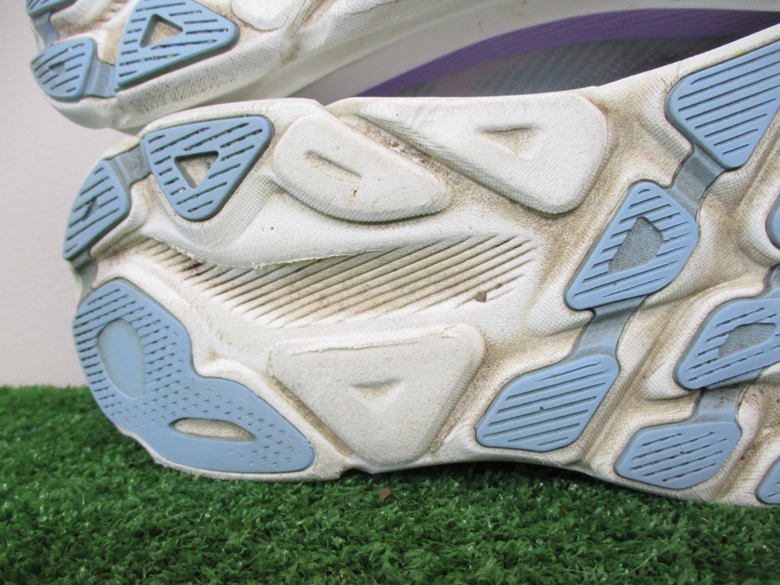 Hoka Clifton 9 Shoes Womens 9.5 Green Purple White Track Road Running Cushion *