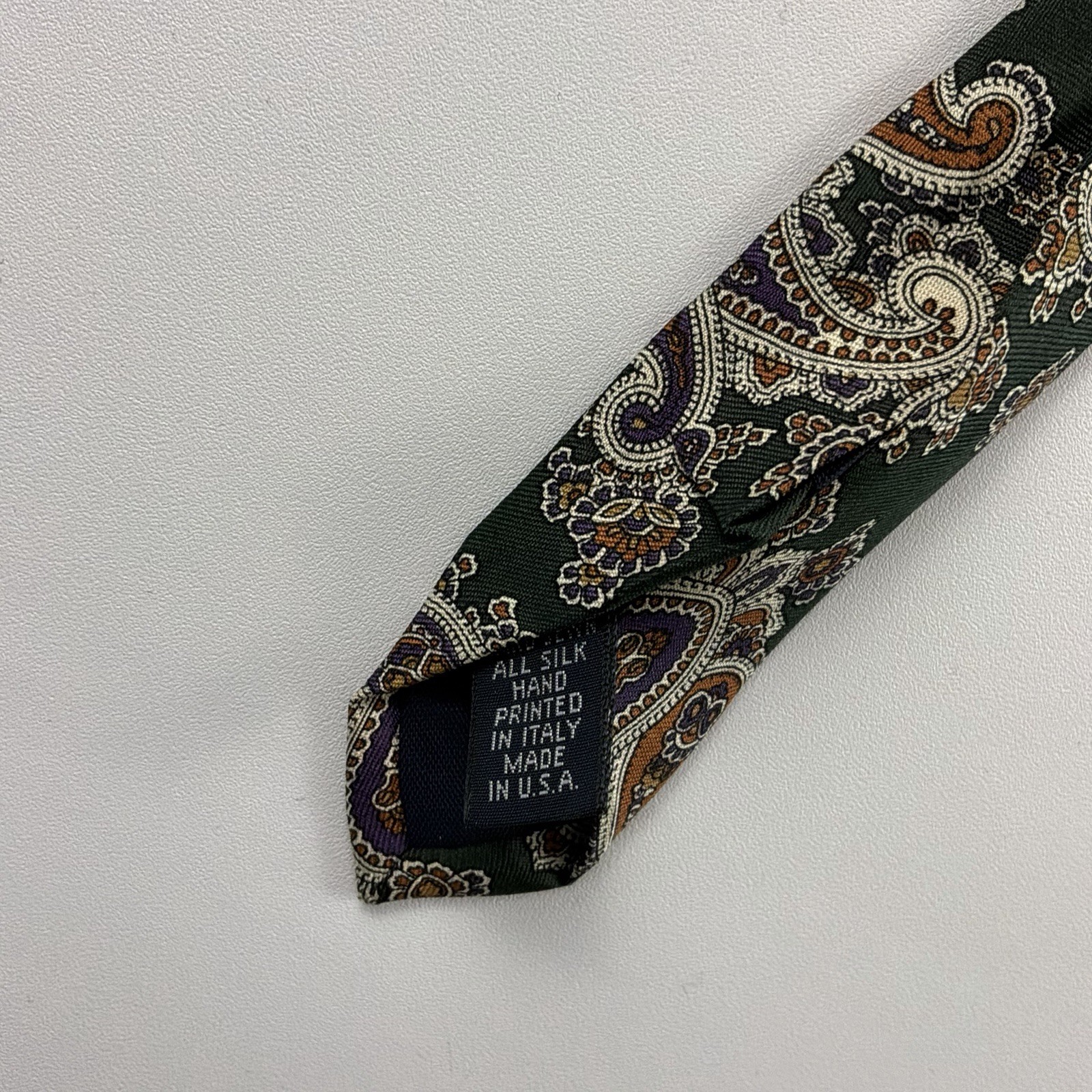J.S.A. Bank Executive Collection Men’s Green Woven Silk Paisley Pointed Tie