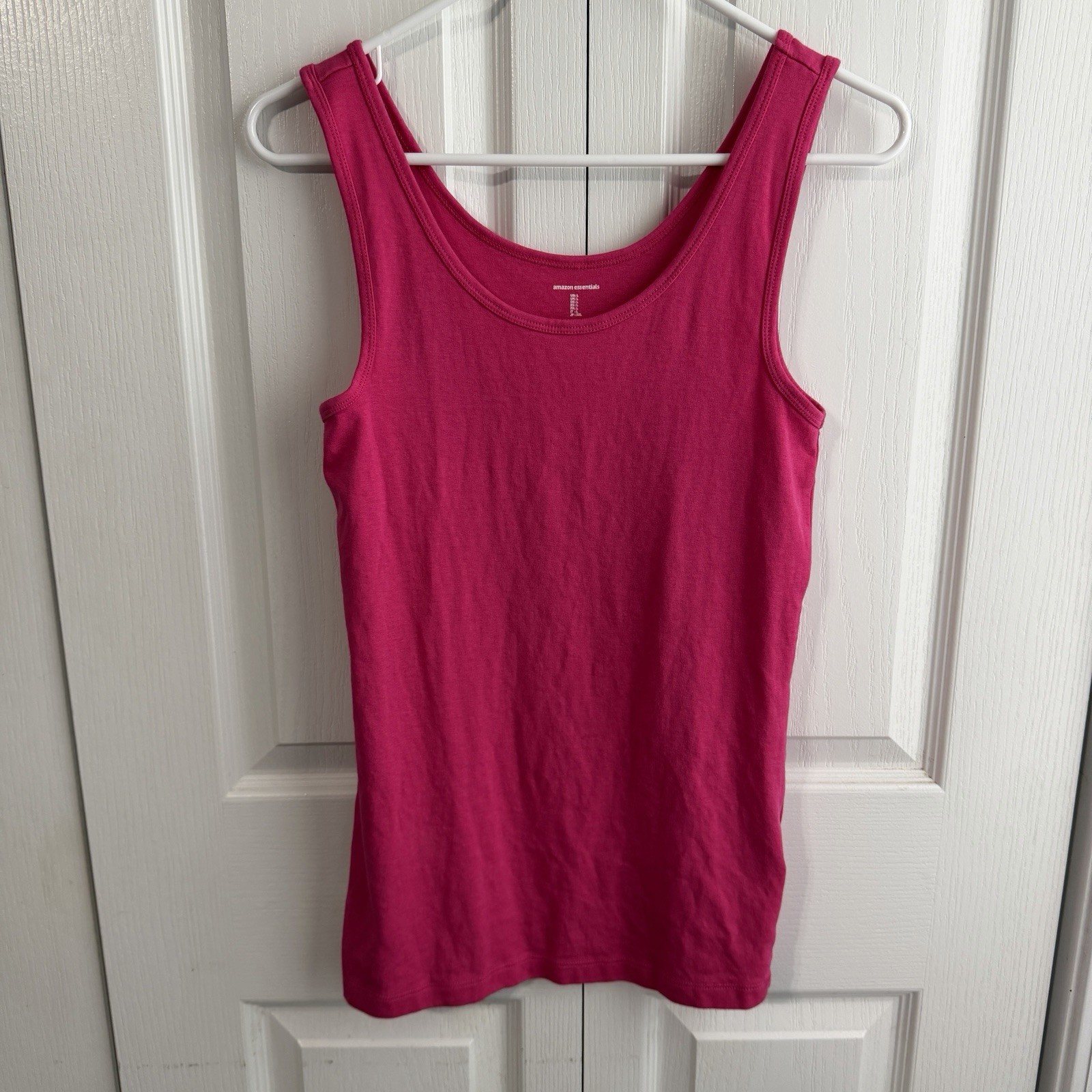 Amazon Essentials Pink Tank Top Women’s Size Large Casual Travel Beach Summer