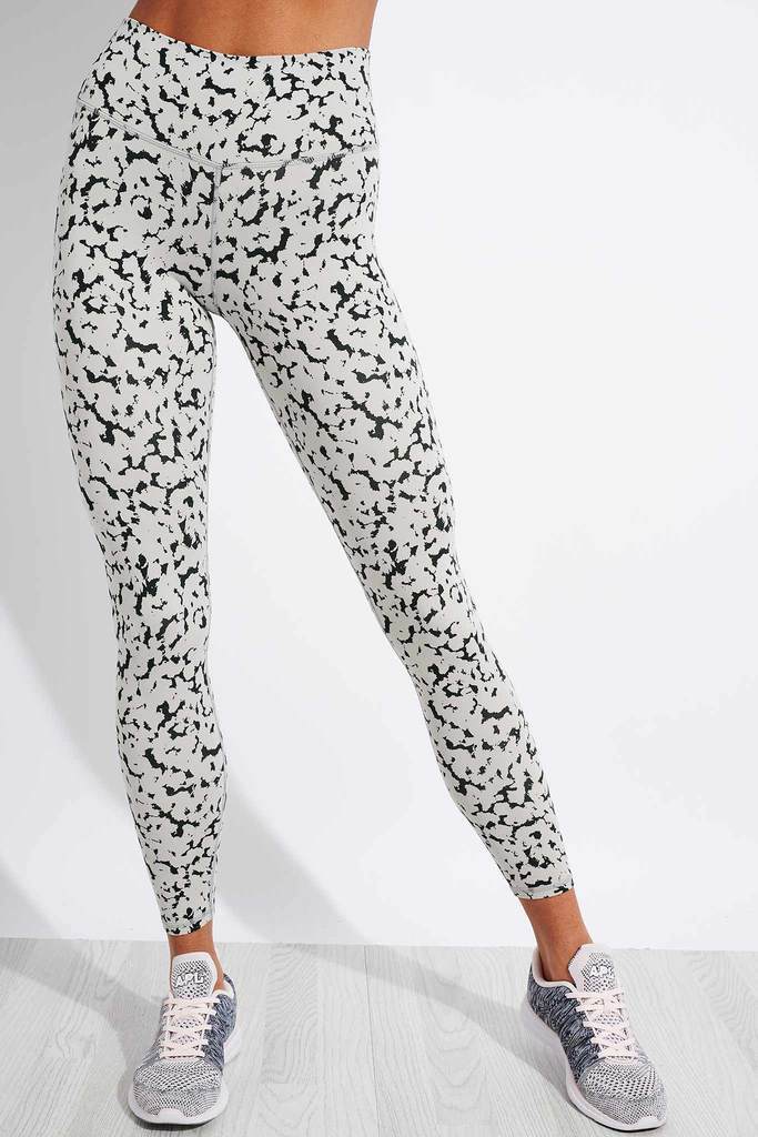 *L, XL* – NWT Anthropologie Varley Gray Mixed Texture Century Legging 2.0 – $106