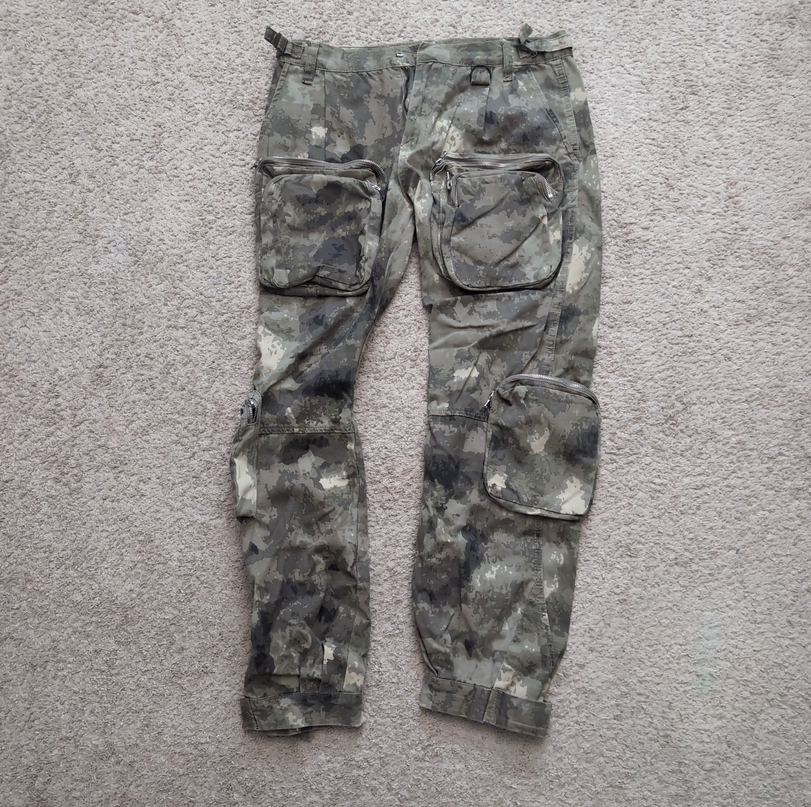 MNML Men’s Olive Double Cargo Pants Size Medium
