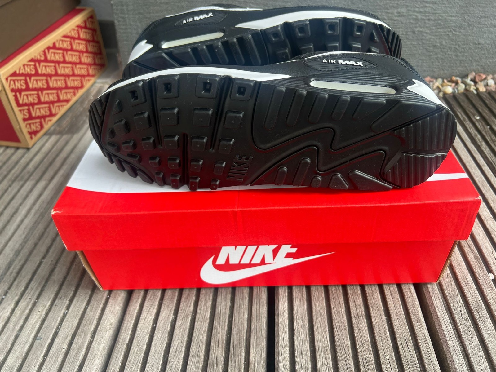 Nike Air Max 90 Black White Black White EU 43 Unisex Trainers Casual Shoes New