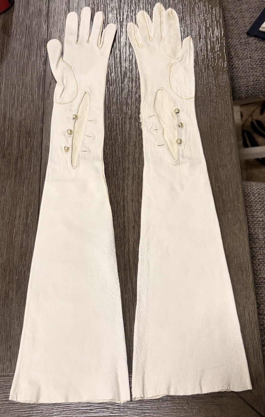 Vintage Women’s Ivory Leather Long/Opera Length Gloves Pair, Button Accent, 6.75