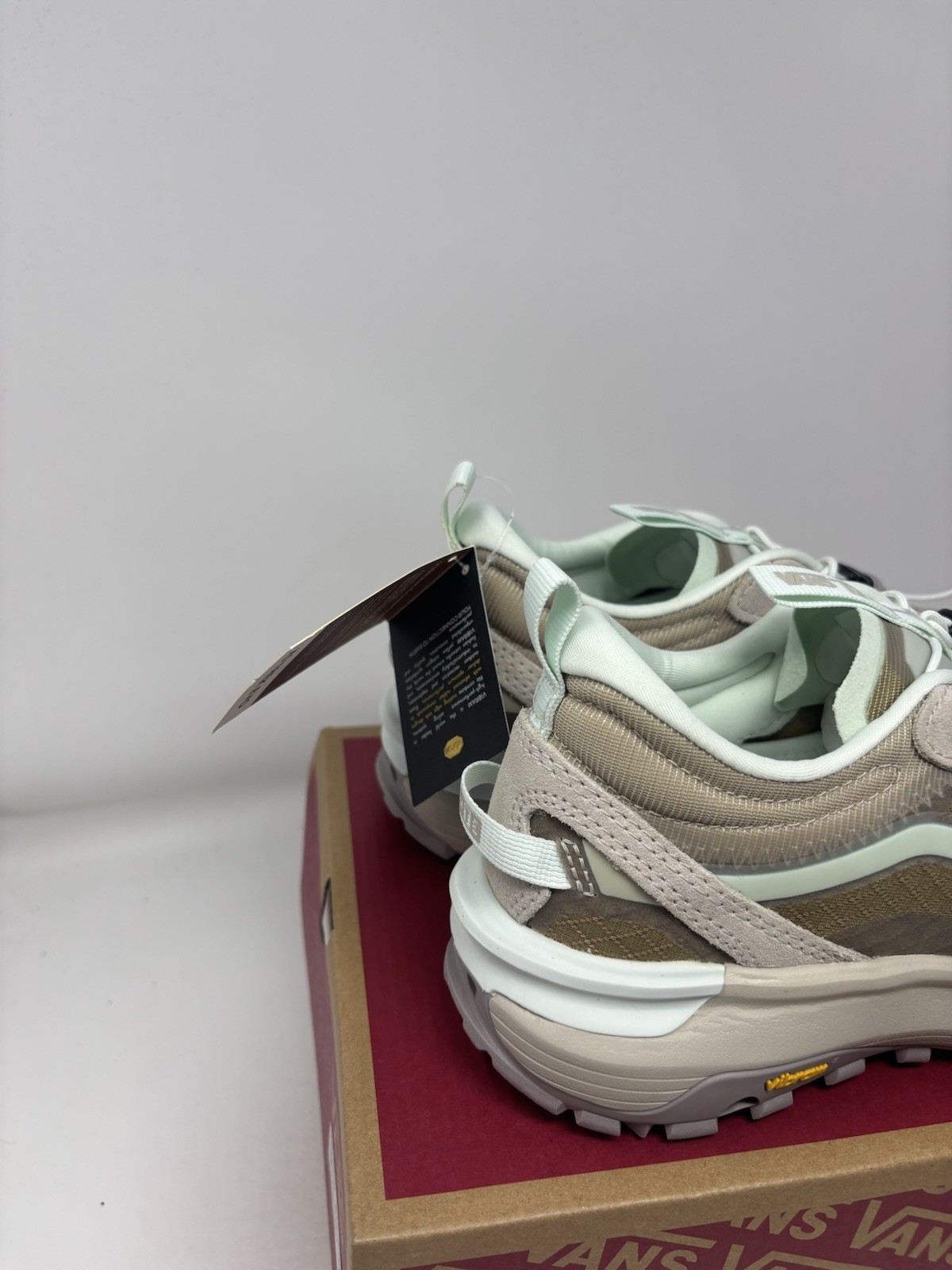 Vans MTE Crosspath XC Hiking Shoes Peyote Beige Mint Green Women’s Size