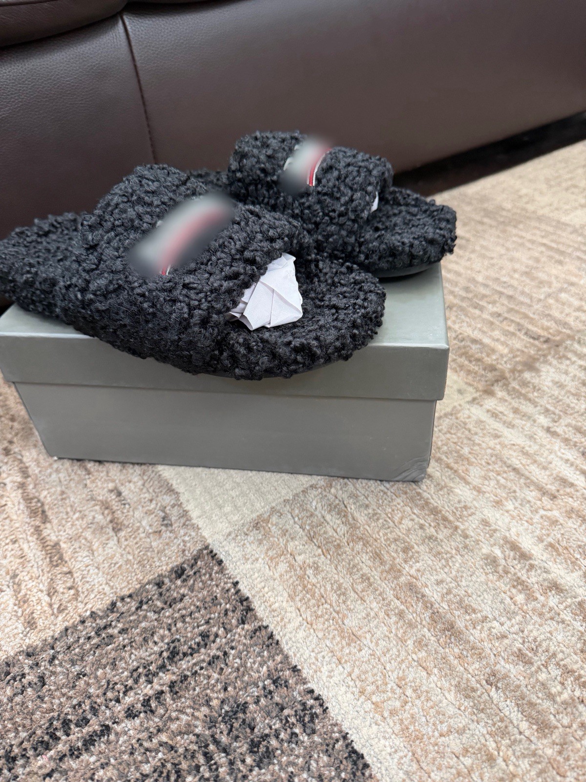 Unisex Adults Black Faux Fur Slide Slippers Open Toe Rubber Sole US 11