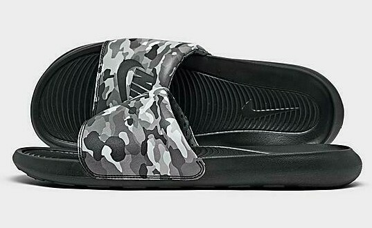 NIKE VICTORI ONE SLIDE PRINT MEN’S SANDALS BLACK / GREY FOG CN9678 001