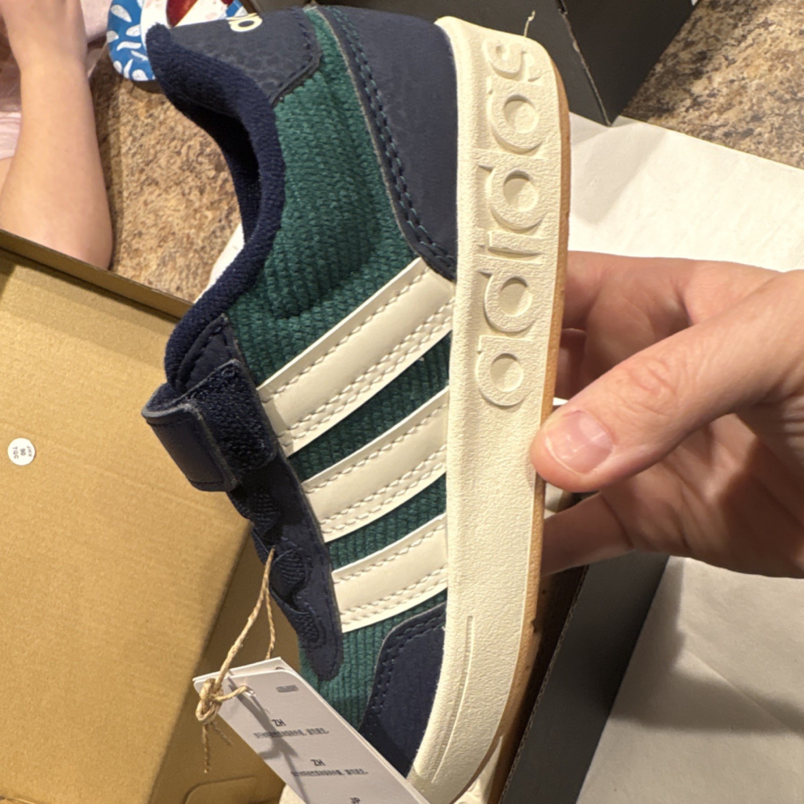 adidas Breakbase C Boys Sneakers Navy Green White Size 11K Cushioned Low Top