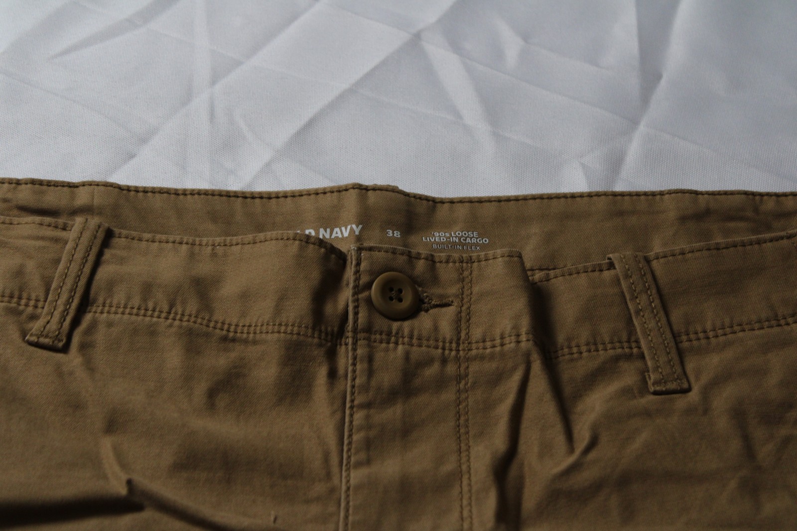 Old Navy Men’s 90’s Loose Lived-In Cargo Shorts JL3 Doe A Deer Size 38 NWT