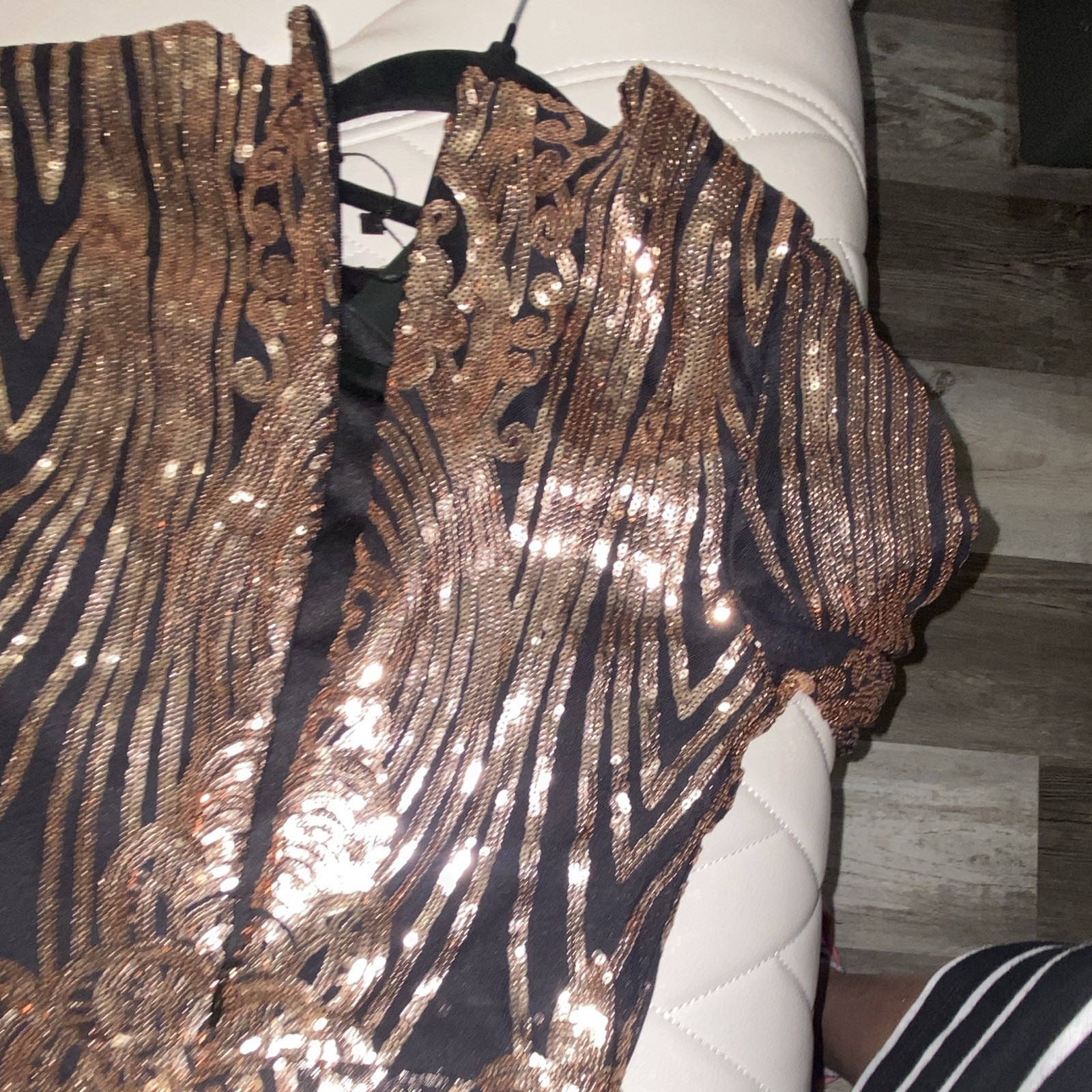 Missord Womens Black Gold Sequin Bodycon Mini Dress Long Sleeve Round Neck S