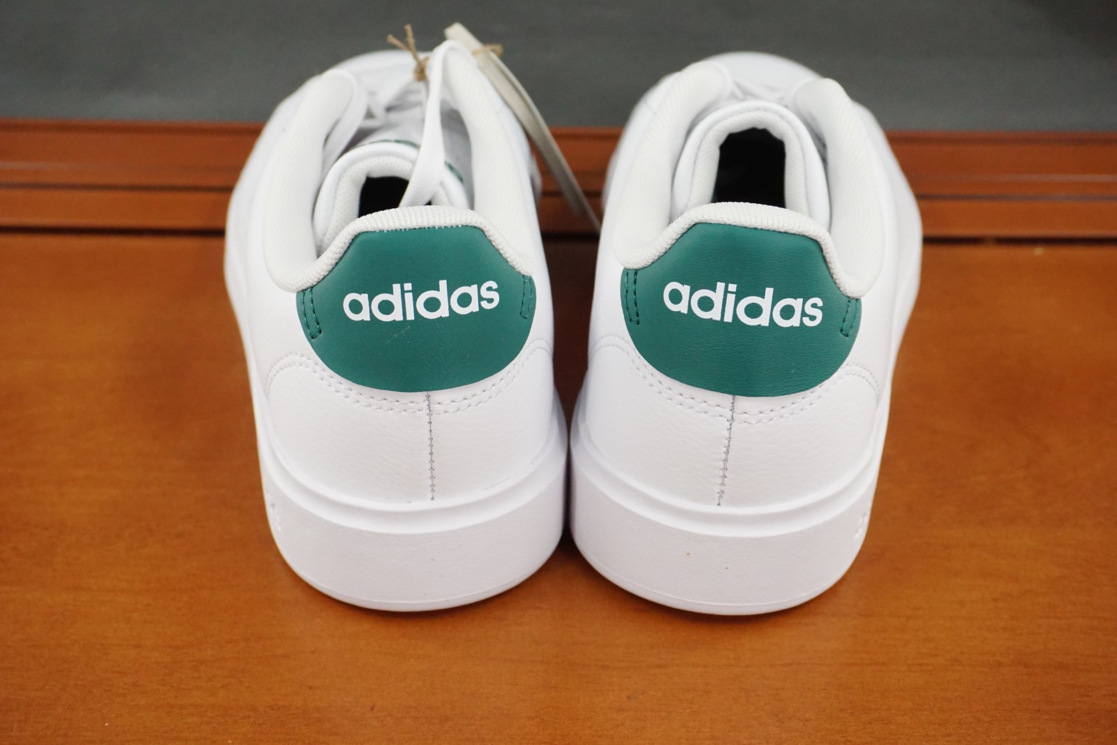Adidas Advantage 2.0 Shoes Mens Size 7 White Green Tennis Lace Up Cloudfoam