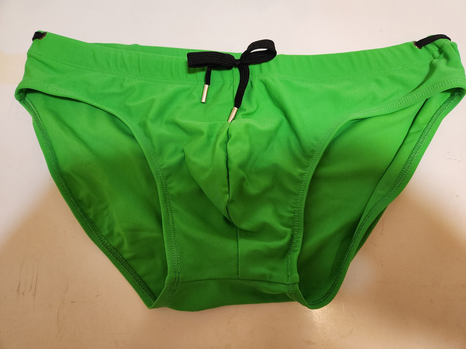 Men’s Top Spot Apparel Green Swim Brief Size 34