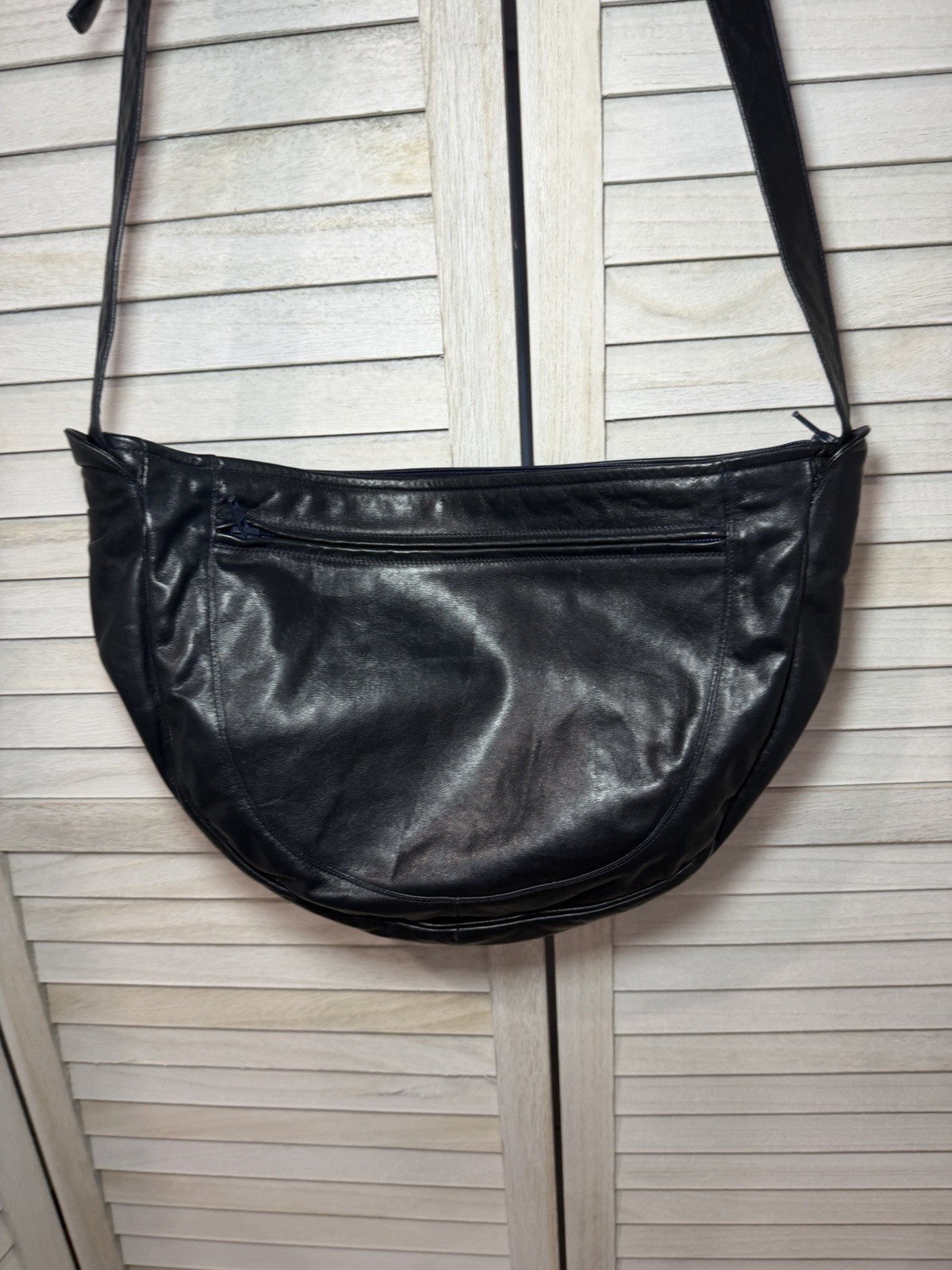 Vintage Italian Leather Navy Zip Half Moon Crossbody Bag Enny