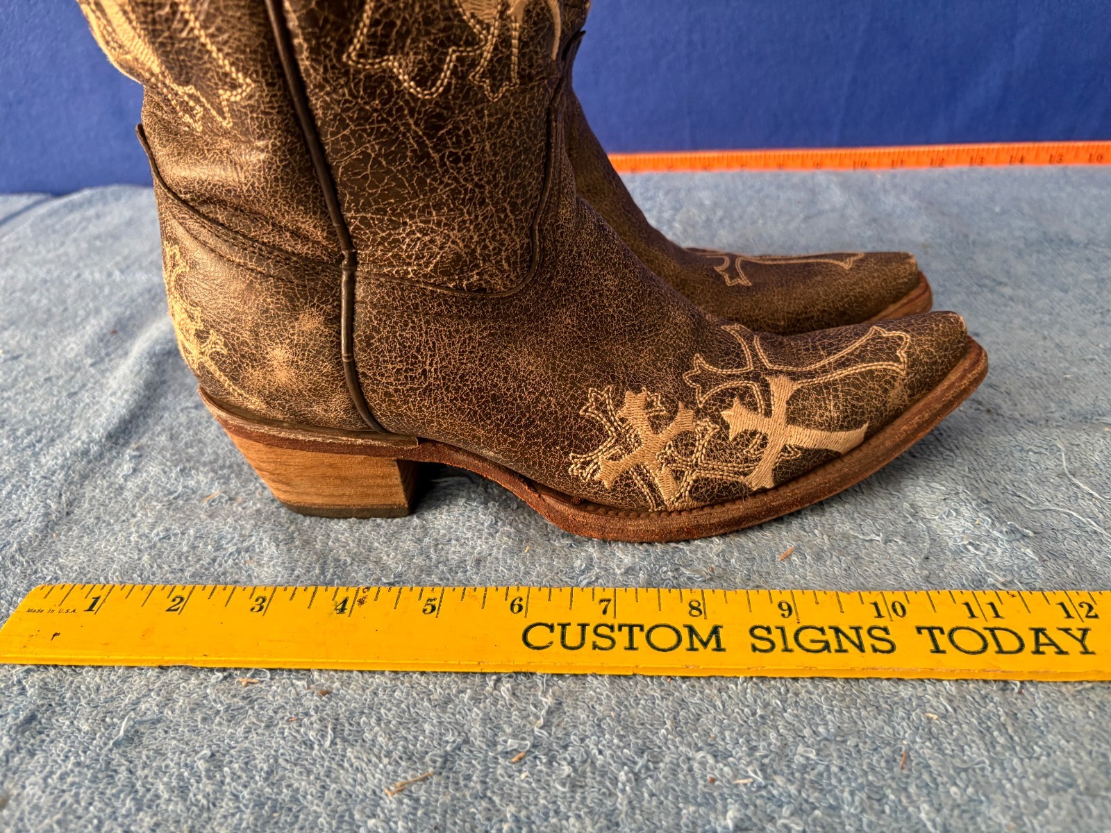 Circle G L5038 Leather Western Embroidered Cross Snip Toe Boots Women’s 7M