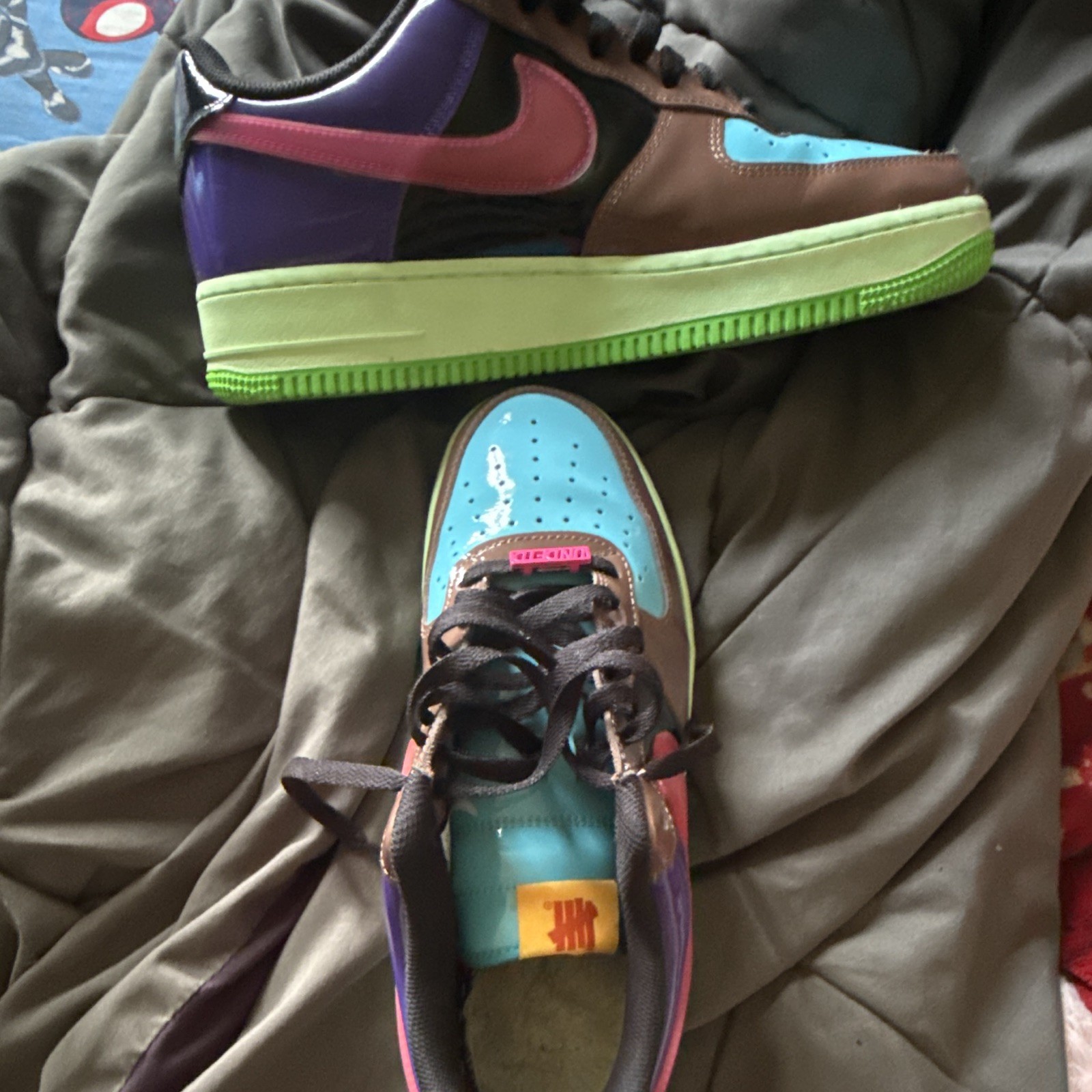Nike Air Force 1 Low Top Unisex Kids 10.5 Leather Colorblock Sneakers