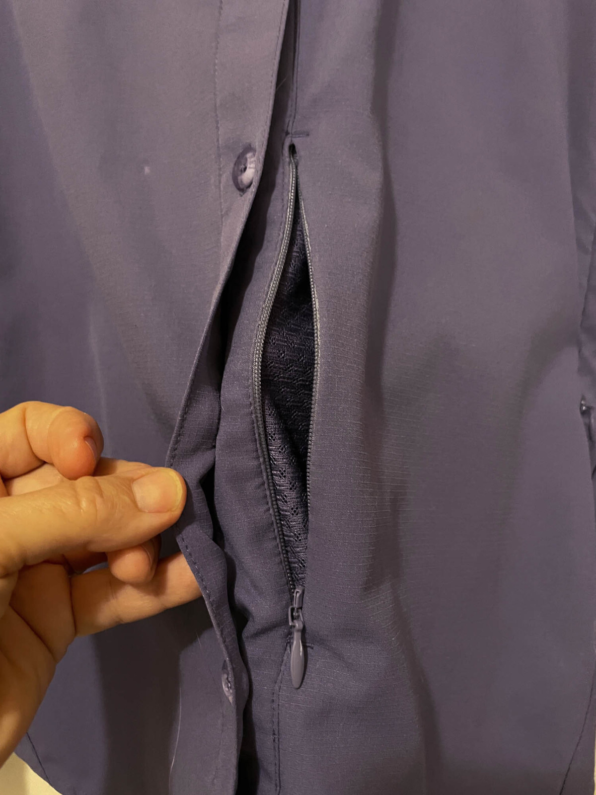 REI SAHARA SUN SHIRT, SMALL, PURPLE, LONG-SLEEVED, MANY HIDDEN ZIPPERS/FEATURES