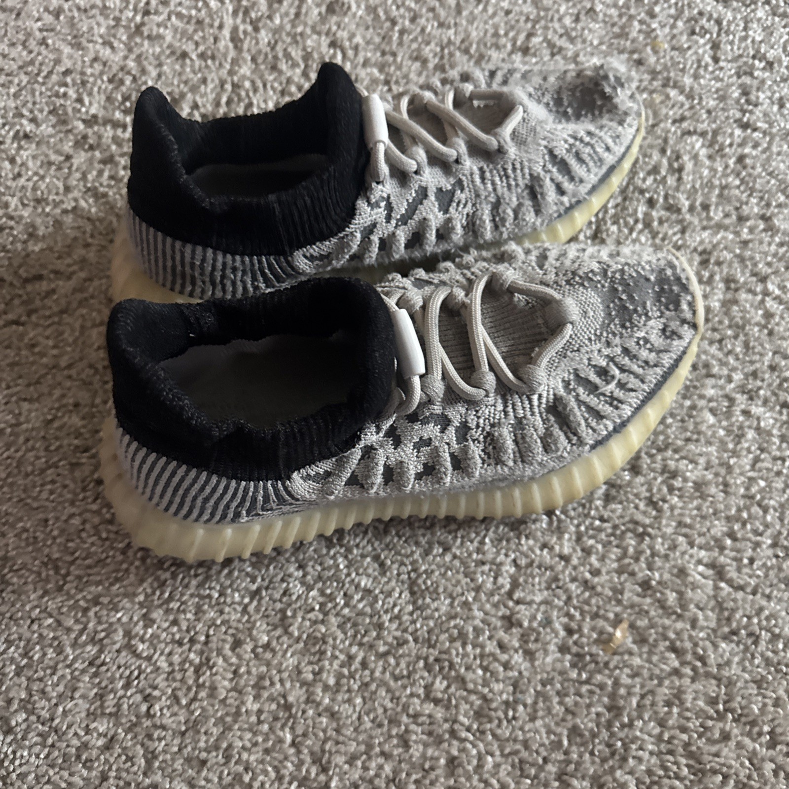 Adidas Yeezy Boost 350 V2 CMPCT PandaMen’s Size 6 IG9606 Black White No Box Worn