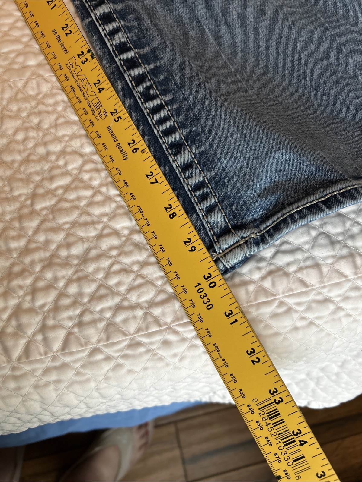 Vigoss Women’s Slim Boot Jeans Plus Size 22 Inseam Length 30”