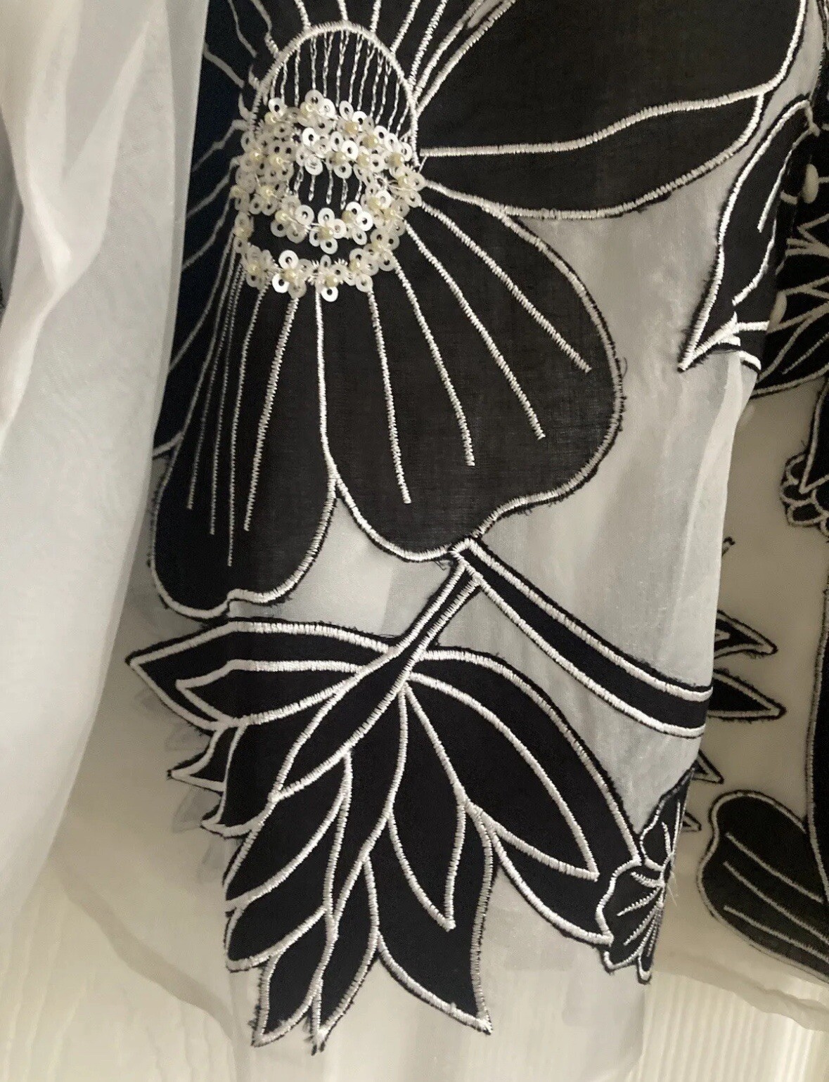 £229 Karen Millen Organdie Applique Balloon Sleeve Blouse UK 8 Black White
