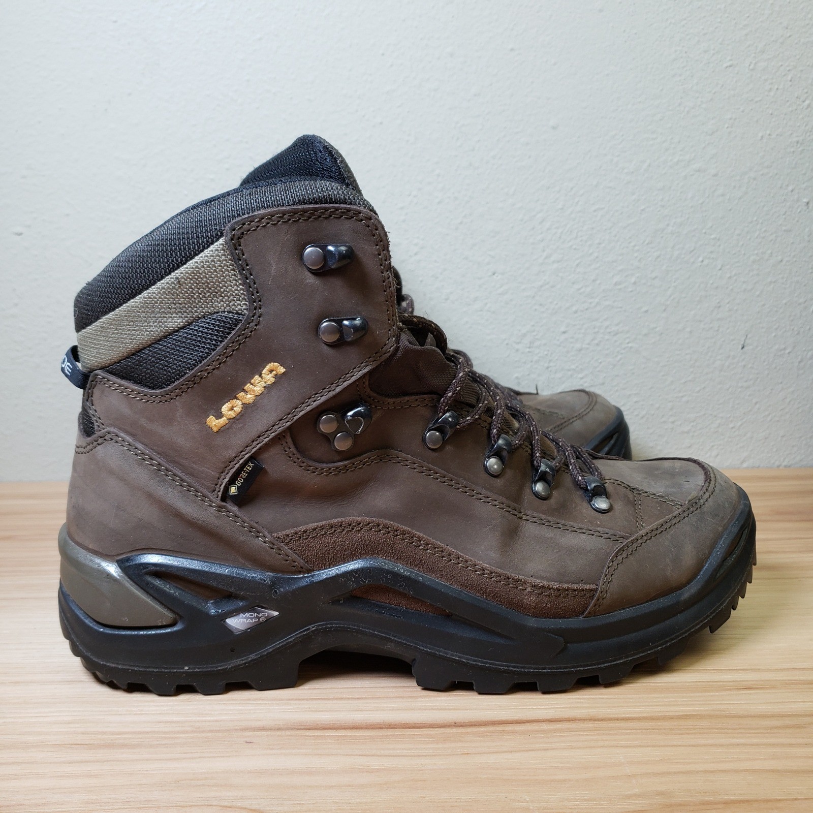 Lowa Renegade GTX Mid Hiking Boots Brown Leather All Terrain Men’s Size 9.5