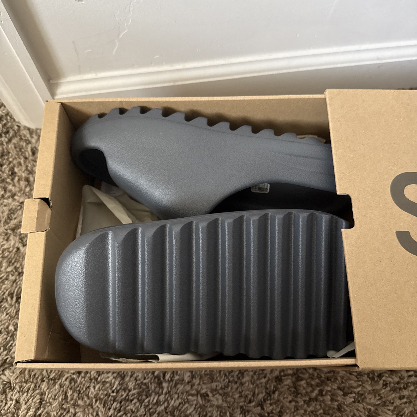 Adidas Yeezy Slide Slate Grey Size 8 – 100% Authentic ID2350