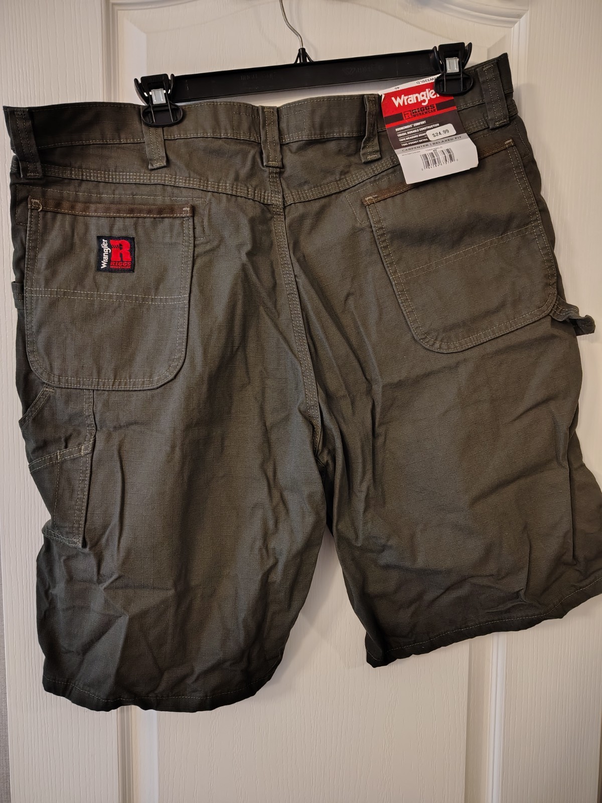 Wrangler Men’s Green Carpenter Shorts Cotton Canvas Carpenter Pockets