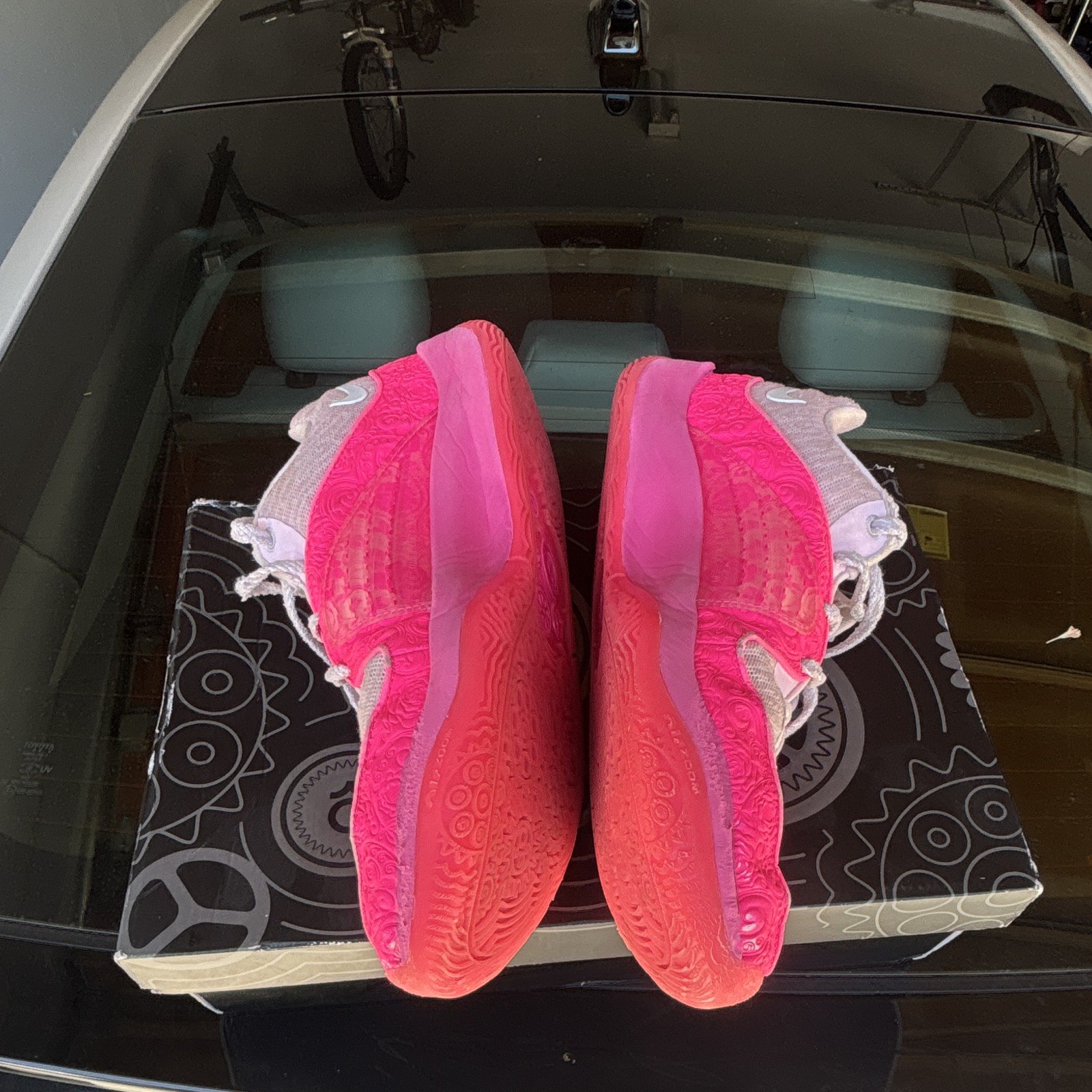 Nike KD 16 NRG Aunt Pearl Pink/Low Top Lace Up Sneakers FN4929-600