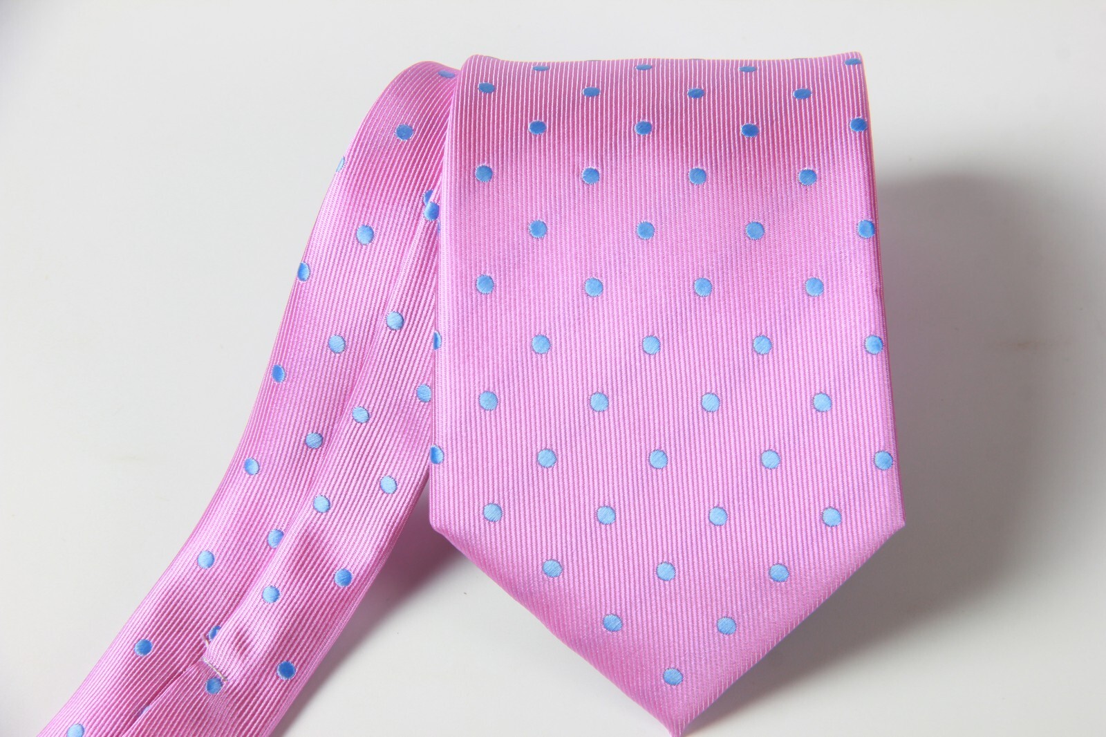 Classic Polka Dot Pink Blue JACQUARD WOVEN 100% Silk Men’s Necktie Tie