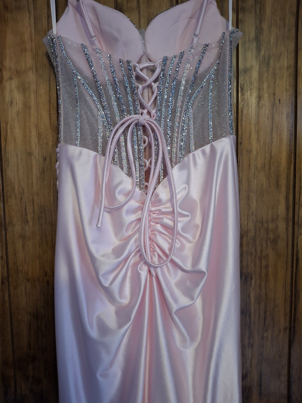 Ladivine by Cinderella Divine New Pink Beaded Prom Dress Size 6