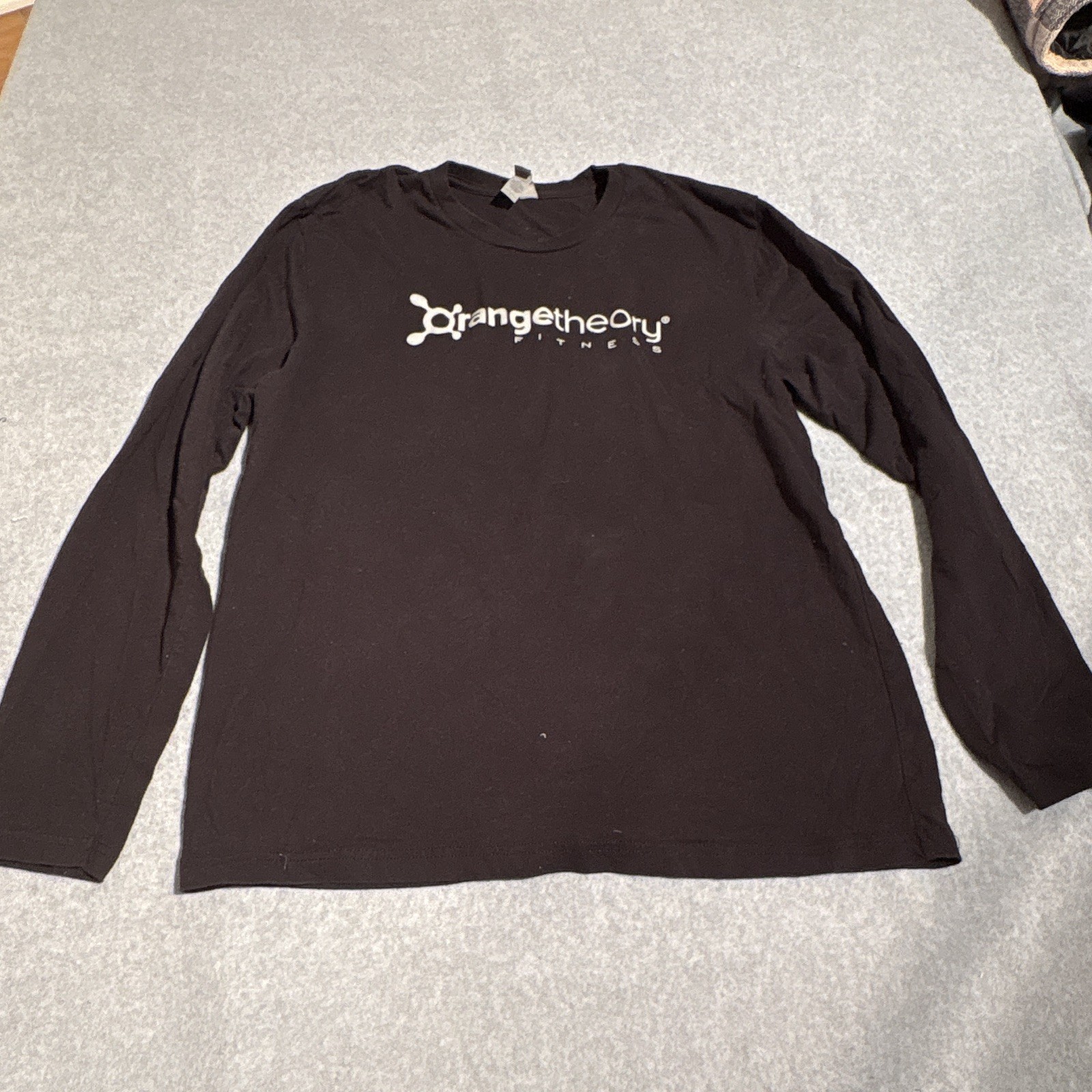 Orangetheory Fitness Men’s Black Long Sleeve Crew Neck Logo T-Shirt Size L