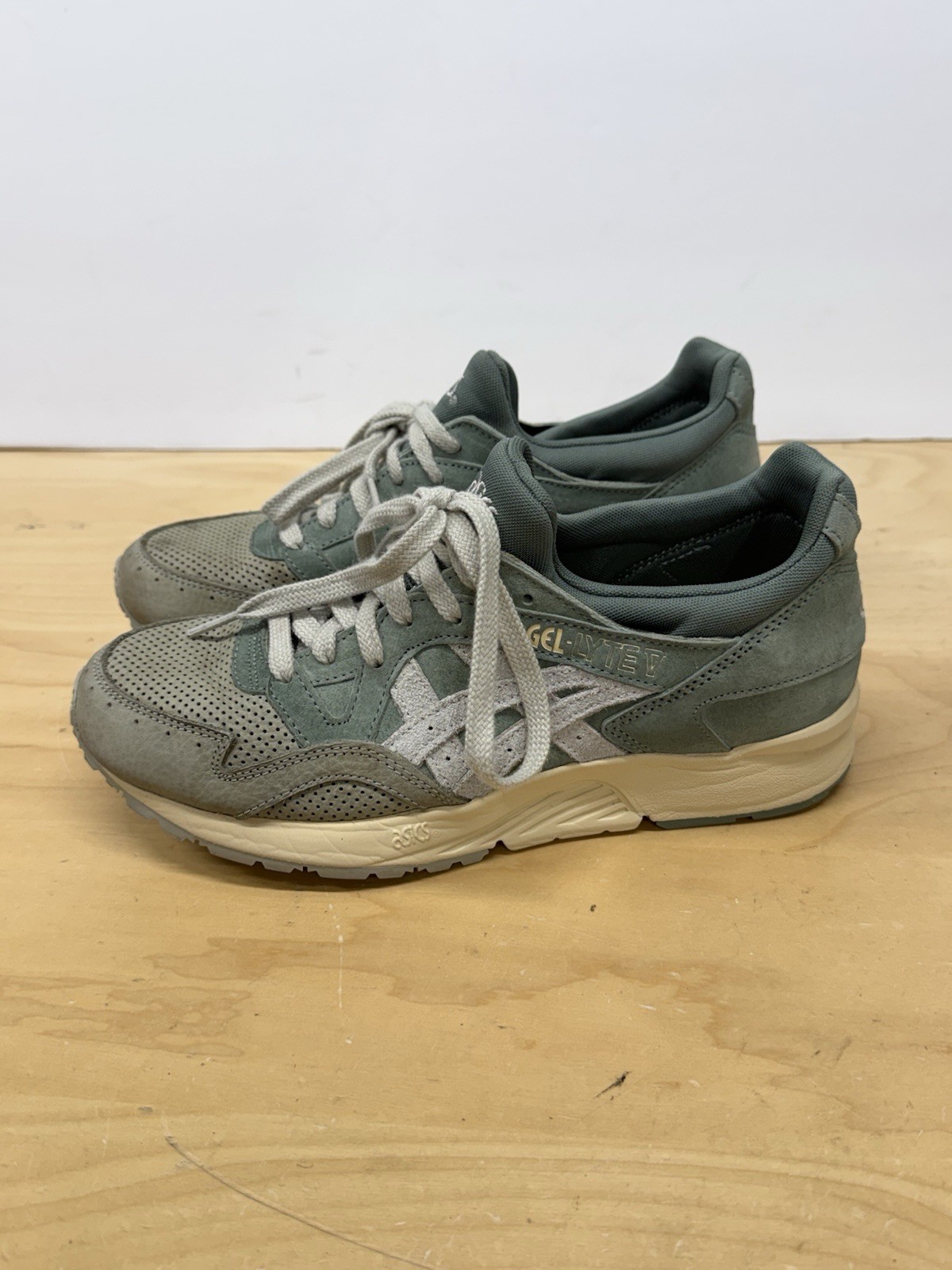 Asics Gel-Lyte III OG Men’s Size 7 Light Sage Slate Grey Sneakers