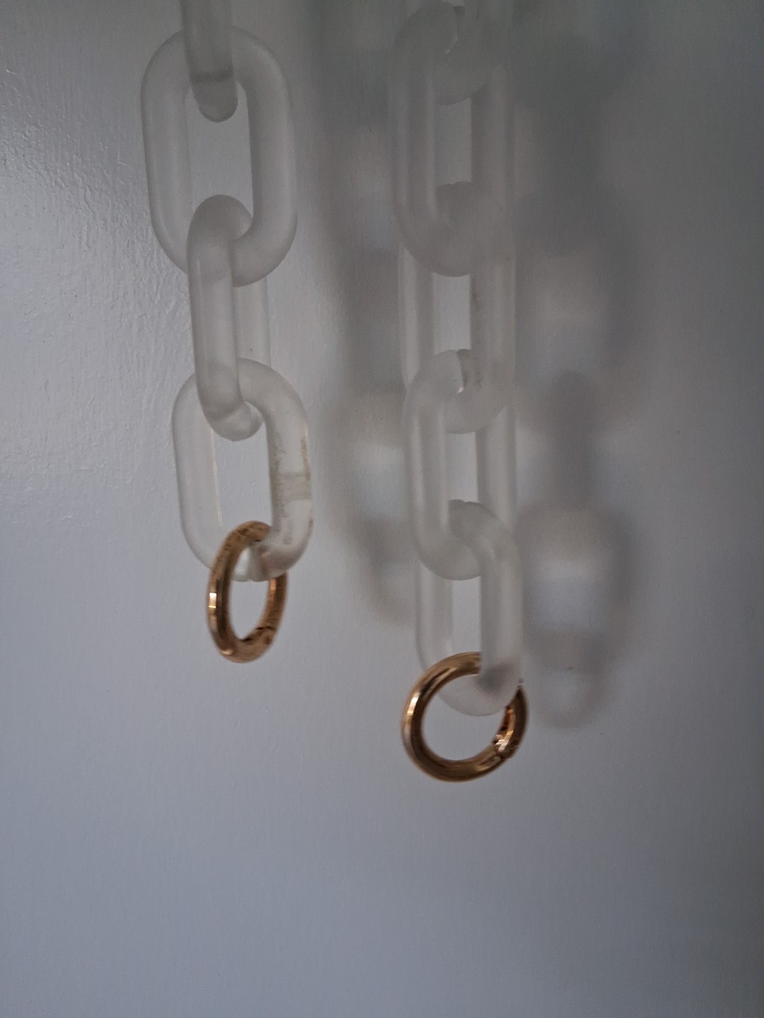 Large Chain Matte Clear Acrylic Handbag Strap Gold Tone Clasp Replace. 21″ Drop