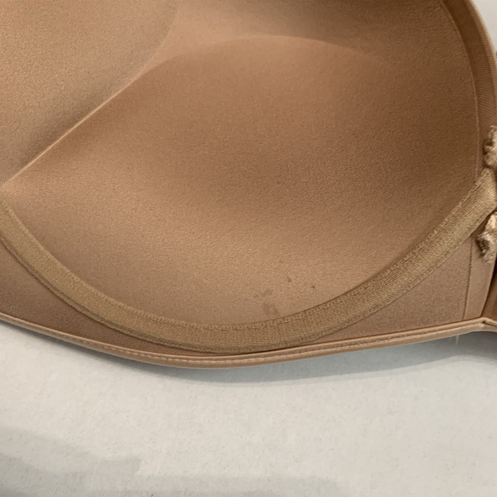 Victoria’s Secret Beige Bombshell Multi-way Add 2 Cup Sizes Bra 38DD