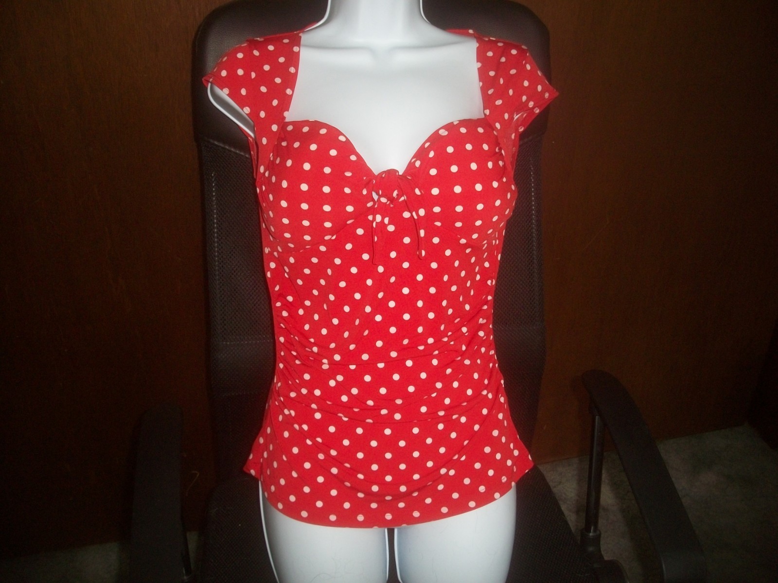 womens country western red polka dot tank top.Milkmaid neck.size small