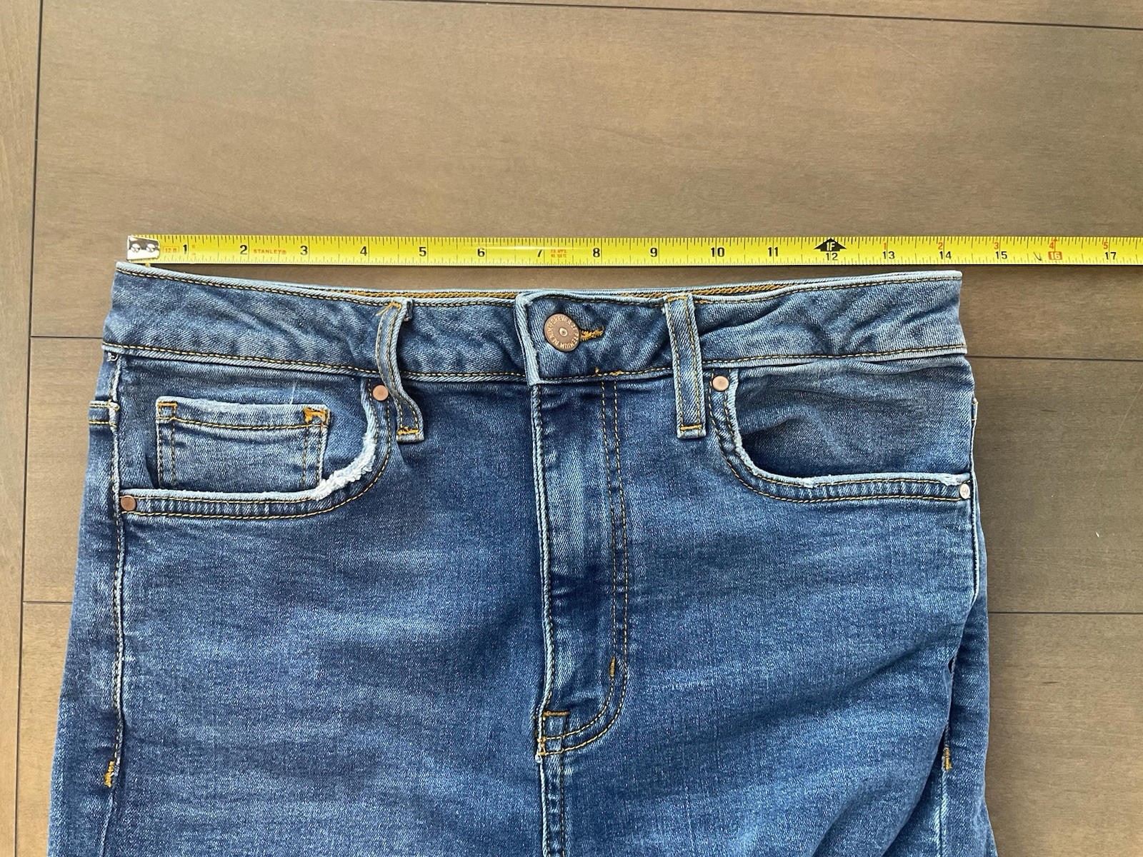 Forever 21 Womens Blue Jeans No Tags Size 28 Waist 30” Hip 26” Inseam