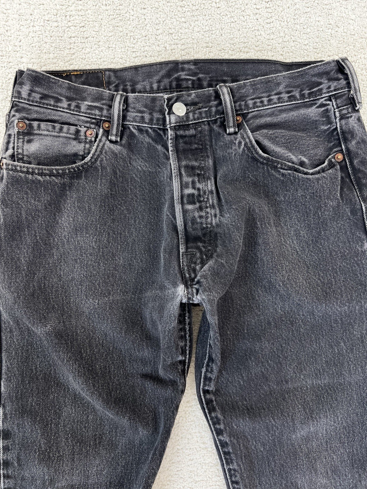 Levis 501 Original Fit Washed Black Jeans Mens 32 Button Fly Denim SKU 0050
