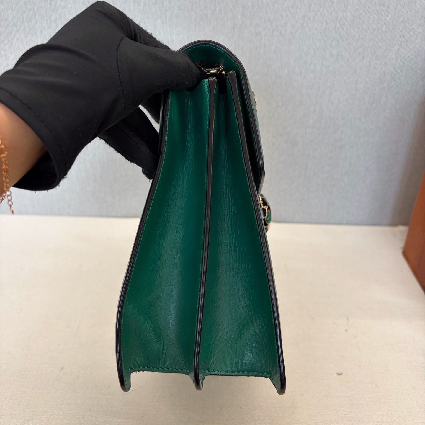 Bvlgari Pre-Owned Authentic Shoulder Bag Emerald 30*11*22cm
