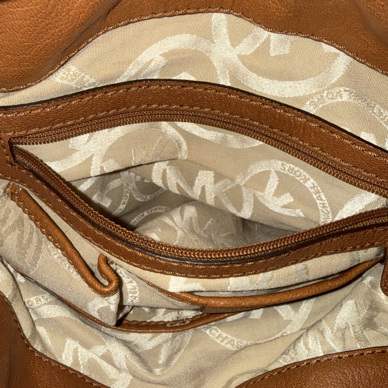 Michael Kors Hamilton Large Saffiano Leather Large Tote ShoulderBag Camel Brown