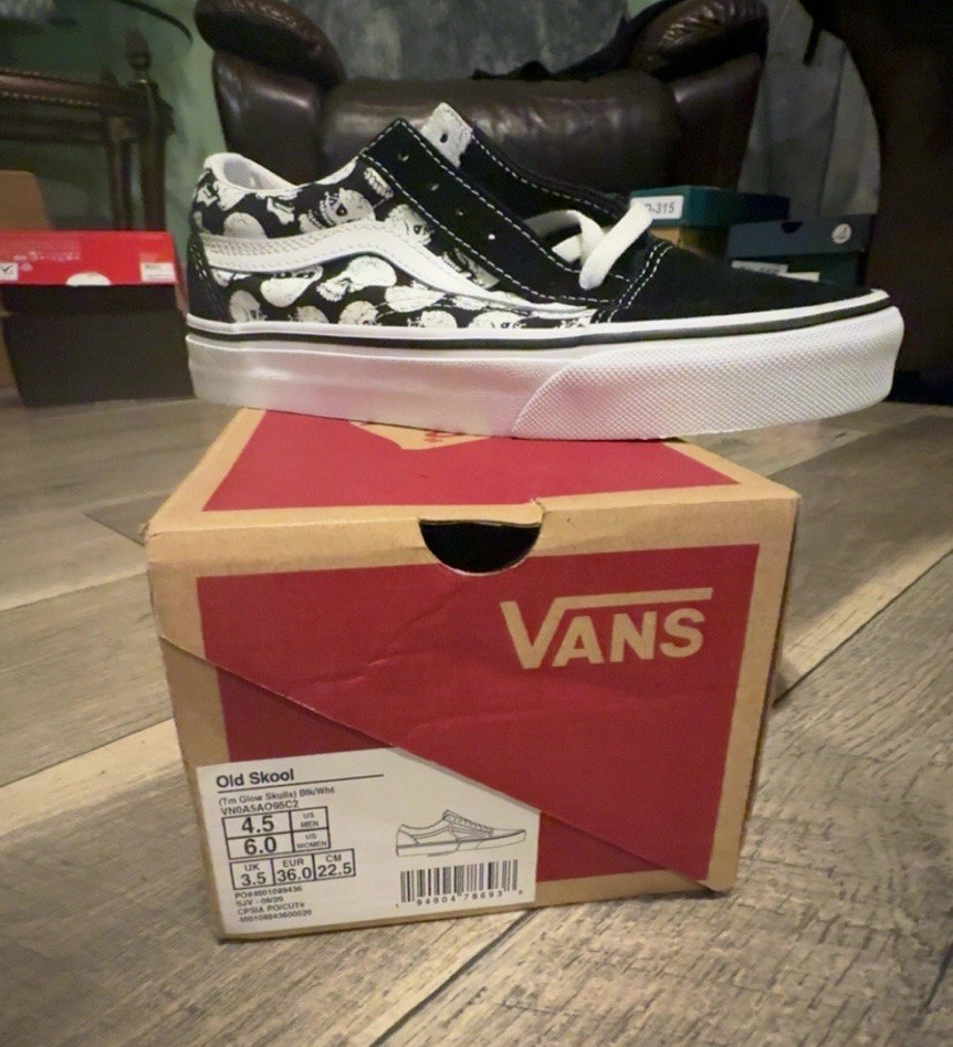 VANS Old Skool Glow Skull Glow-in-the-Dark Black/White Kids Sneakers 4.5