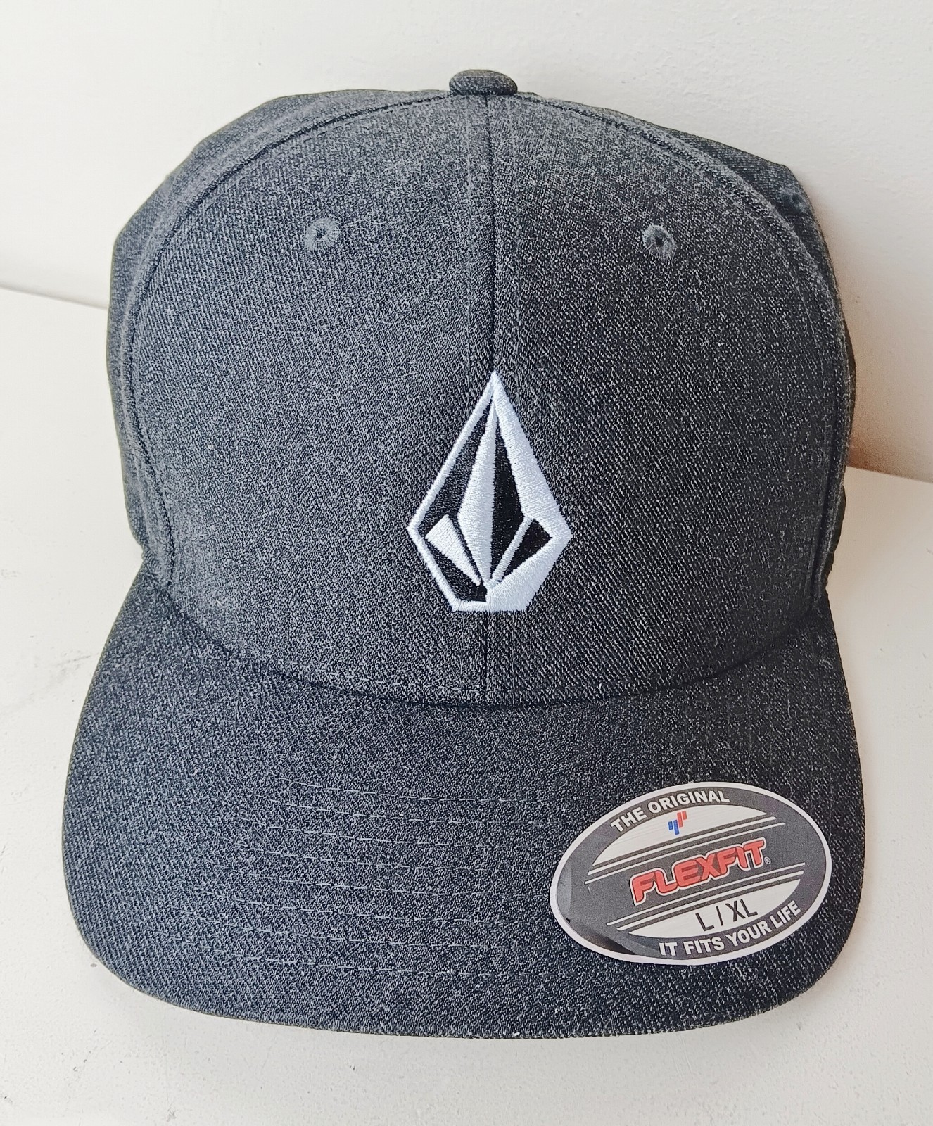 Volcom Full Stone Dark Heather Gray Logo Hat Cap Size Large/ XL NWT