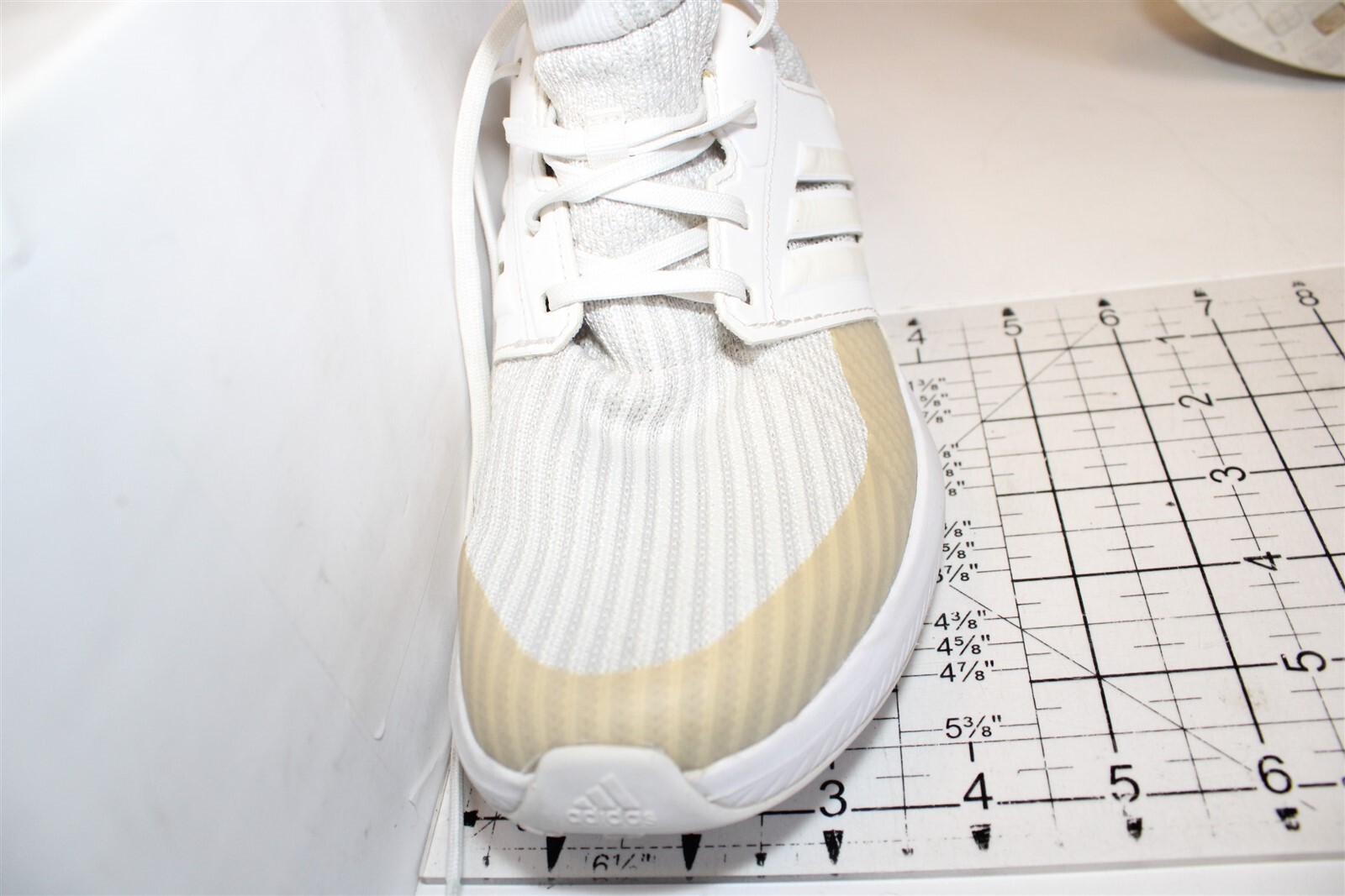 adidas Youth RapidRun Boys Size 5 37 1/3 White Knit Running Sneaker Shoes DB0215