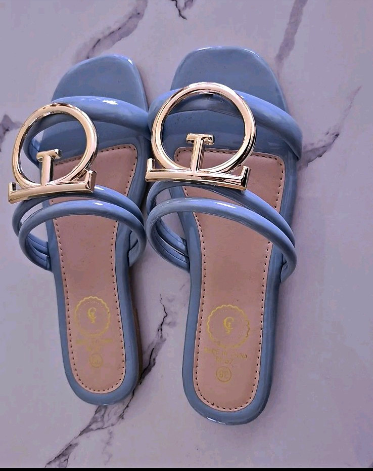 Women’s Blue Gold Slip-On Slide Sandals Flat Strappy Straps Logo EU 37 US 7
