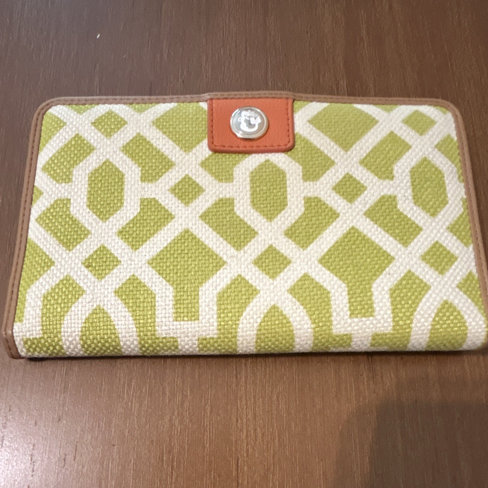 Spartina 449 Women’s Folding Wallet Geometric Green/White ID Slot Zip Pockets
