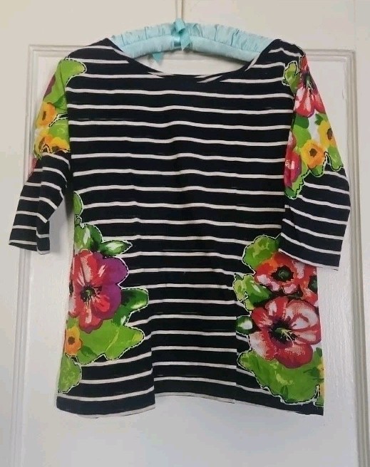 Meadow Rue Anthropologie Top XS Navy Blue Stripe Knit Floral Applique 3/4 Sleeve