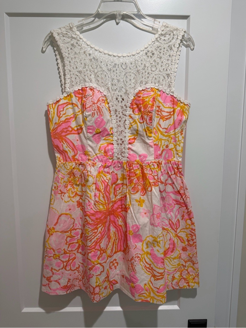Lilly Pulitzer White Crochet Yoke Pink & Yellow Floral Mini Dress size 8