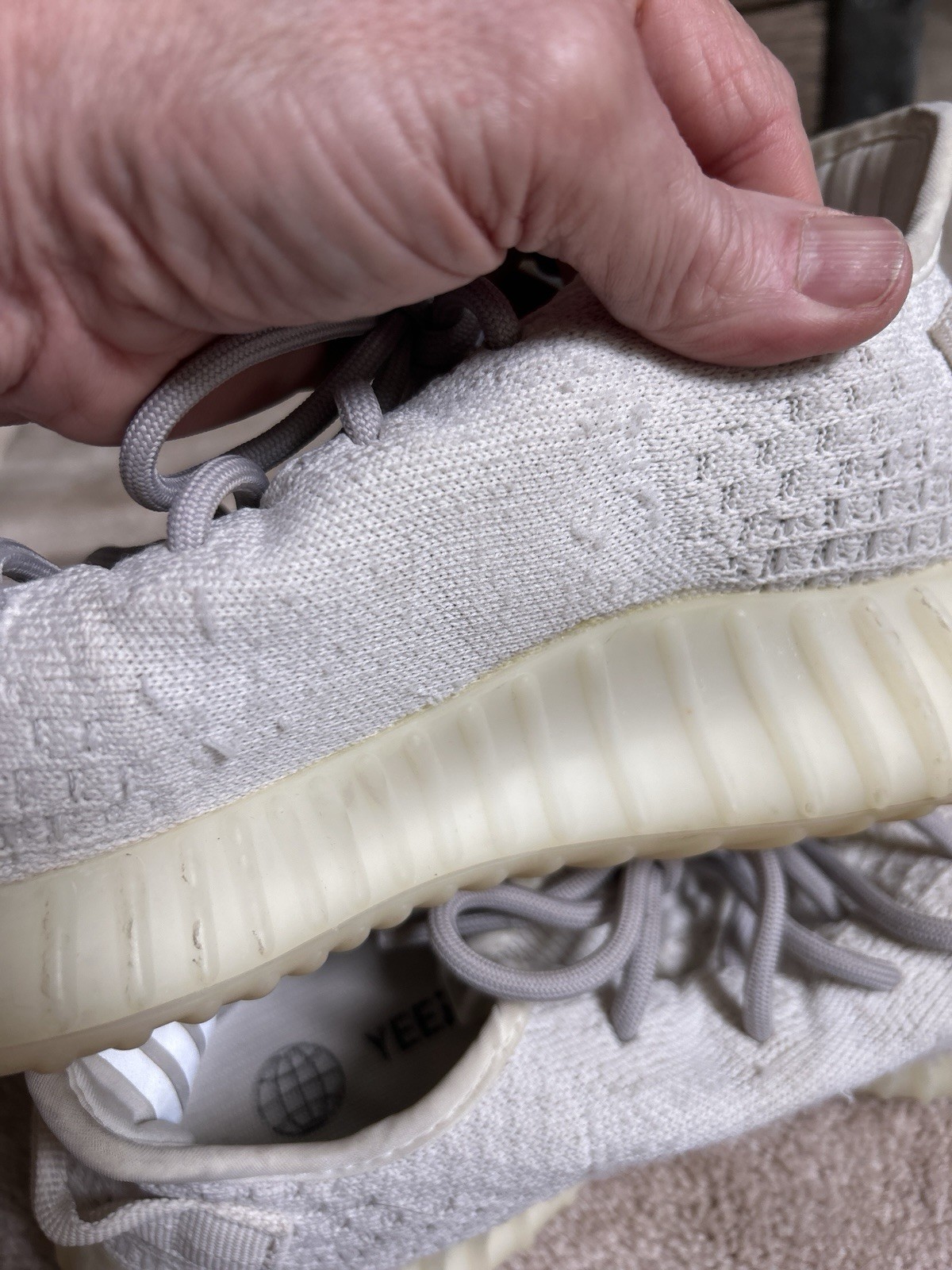 ADIDAS “Yeezy Boost 350 V2” bone white shoes – size 9