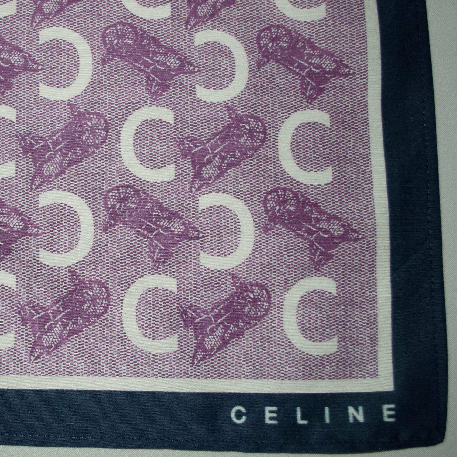 Celine horse and carriage pattern mulberry silk & cotton scarf Logo 47x47cm.