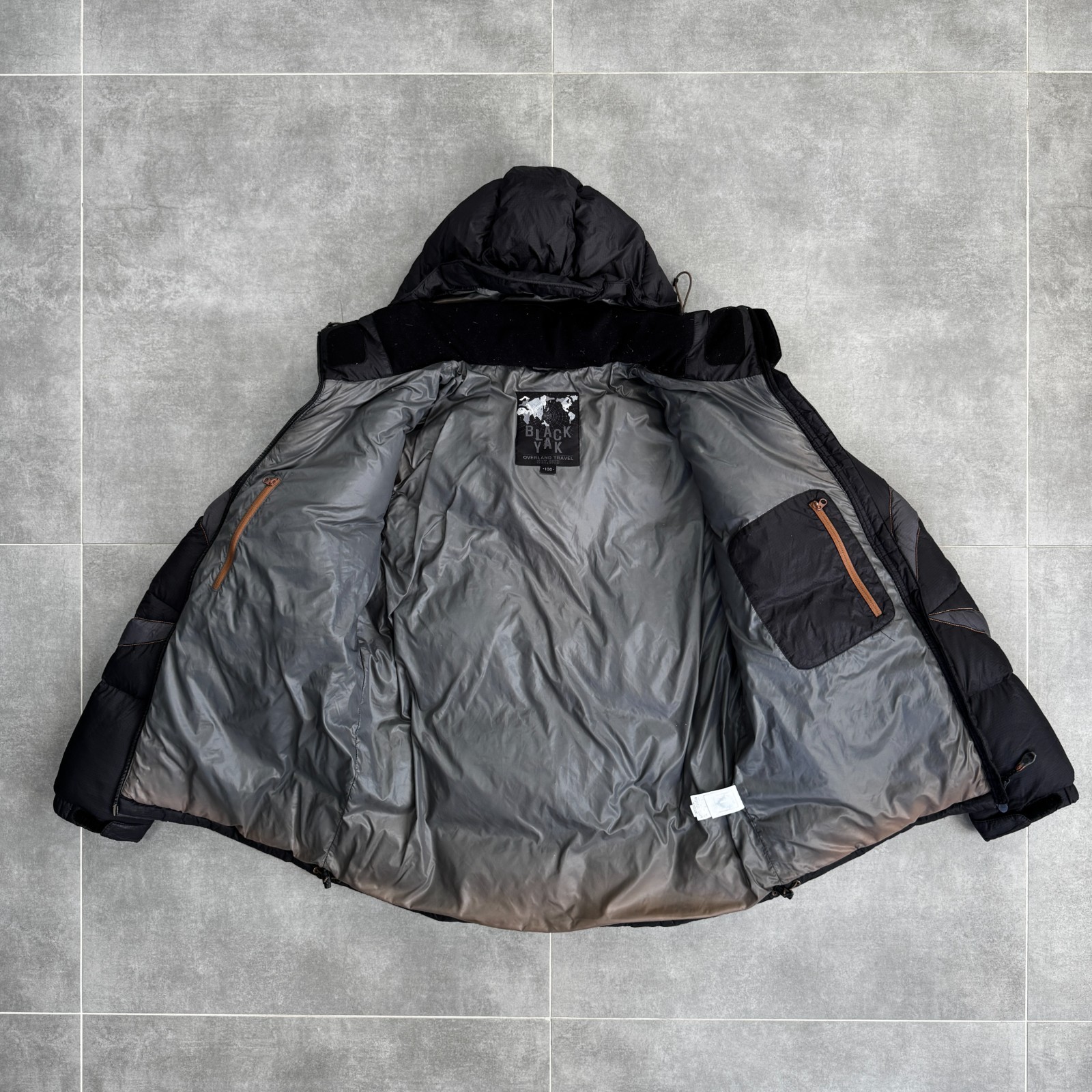 Black Yak Men Extreme Lightweight Down Jacket Gorpcore Size 100 / L